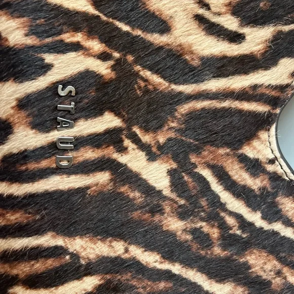 STAUD Valerie Shoulder Bag in Lady Leopard Cacao w/ detachable crossbody strap - Picture 9 of 16